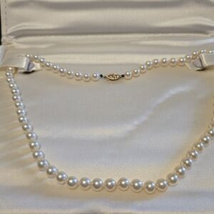 Pearl Necklace